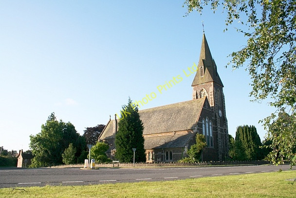 Photo 6"x4" St James Church, Welland Welland c2007