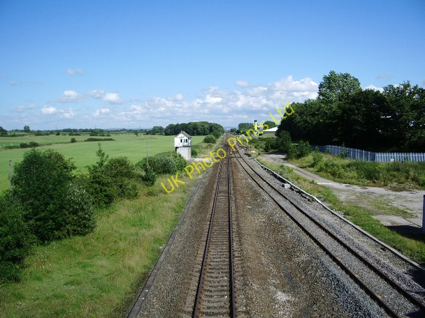 Photo 6"x4" Preston to Blackpool Railway Clifton\/SD4630 c2007