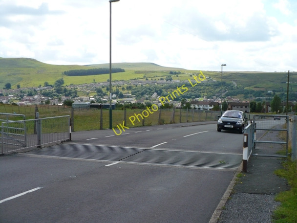 Photo 6"x4" Cattle Grid onto Rhymney & Bedwellty Common Rhymney\/Rhymni c2007