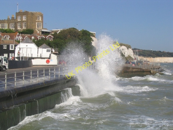 Photo 6"x4" Broadstairs Pier Broadstairs c2006
