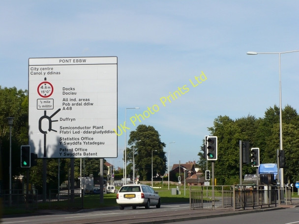 Photo 6"x4" Pont Ebbw Roundabout, Newport Duffryn\/ST2985 c2007