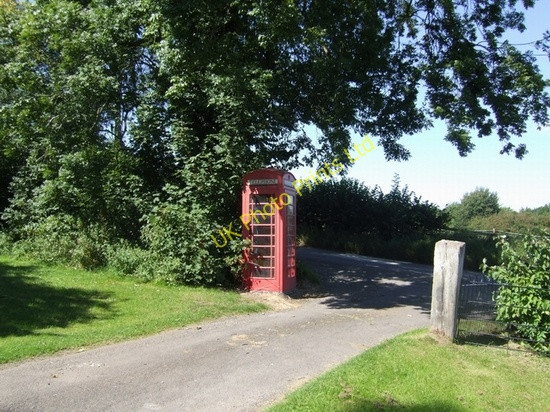 Photo 6"x4" Rural phonebox Glazeley c2007