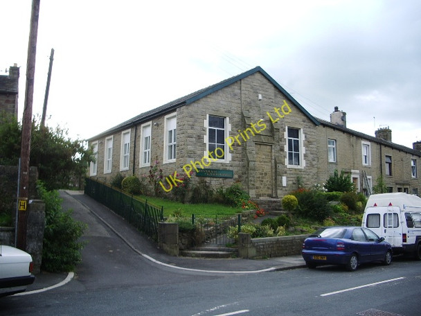 Photo 6"x4" Kingdom Hall, Calf Hall Road, Barnoldswick Barnoldswick\/SD8746 c2007