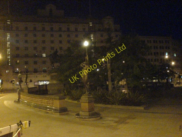 Photo 6"x4" Evening in City Square (2). Leeds\/SE3034 c2007