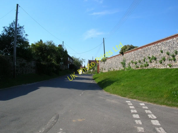 Photo 6"x4" Top of Wighton Copy's Green c2007