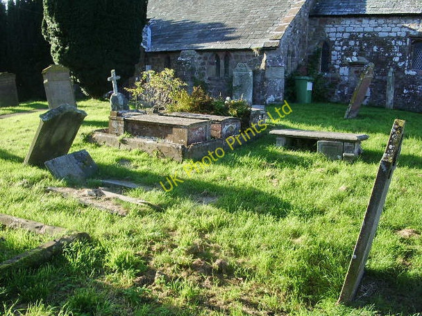 Photo 6"x4" The Parish Church of St Mary, Gilcrux, Graveyard Gilcrux c2007