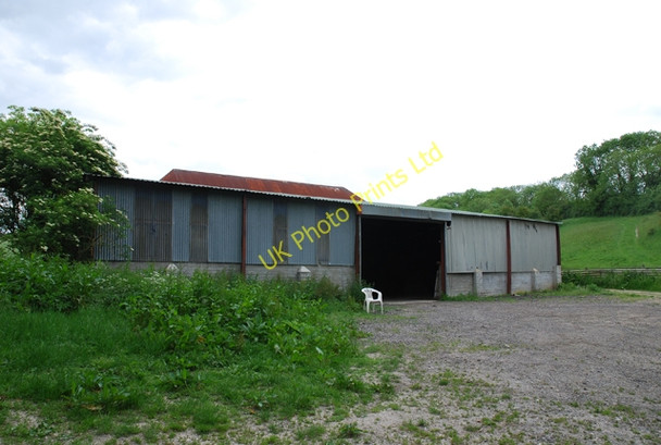 Photo 6"x4" Farm building near Baverstock Baverstock c2007