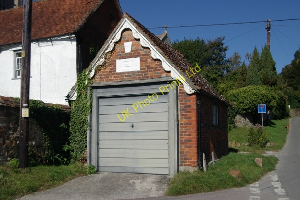 Photo 6"x4" Aldbourne old fire station Aldbourne c2007