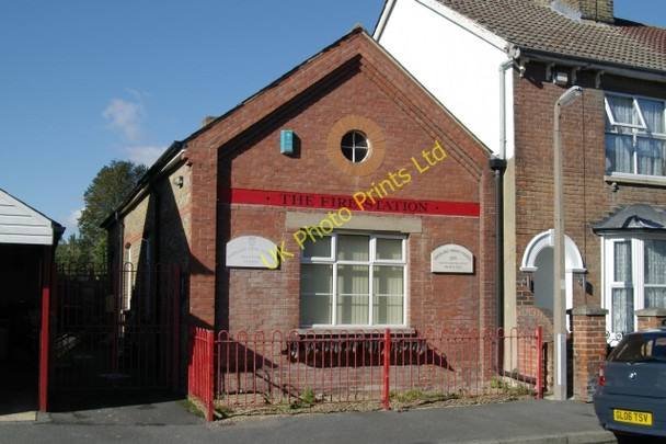 Photo 6"x4" Snodland old fire station Snodland c2007
