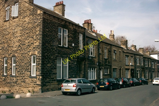 Photo 6"x4" 56-60 Westover Road Pudsey\/SE2233 c2007