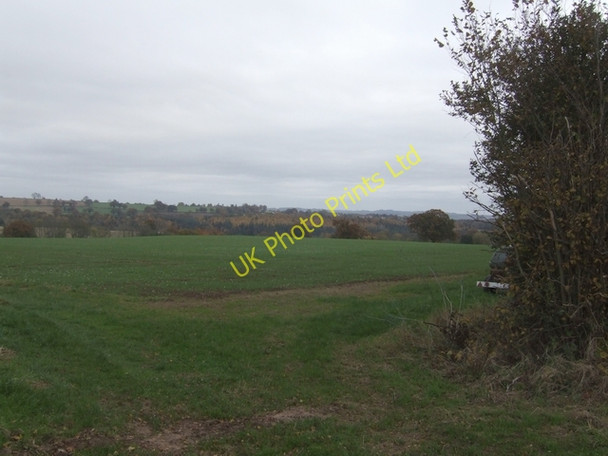 Photo 6"x4" Arable land at Hall Farm Deuxhill c2007