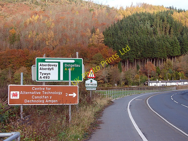 Photo 6"x4" Now entering Meirionnydd Machynlleth c2007