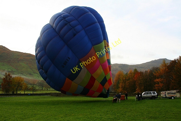 Photo 6"x4" Hot Air Balloon at New Dungeon Ghyll (2) Chapel Stile c2007
