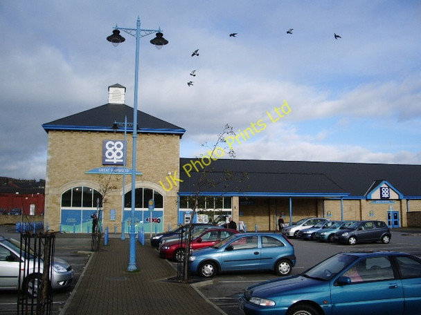 Photo 6"x4" The Co-Op Superstore, Great Harwood Great Harwood c2007