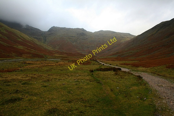 Photo 6"x4" Upper Mickleden Langdale Pikes c2007