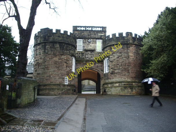 Photo 6"x4" Skipton Castle, Gatehouse Skipton c2007