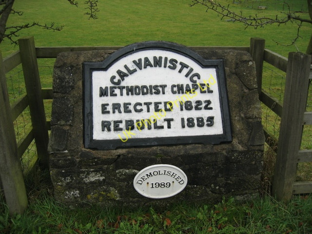 Photo 6"x4" Memorial Plaque Penybont\/SO1164 c2007