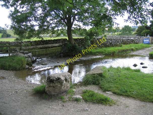 Photo 6"x4" The ford at Malham Malham\/SD9062 c2007