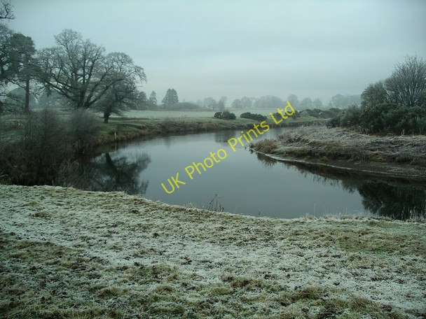 Photo 6"x4" A cold and frosty morning, River Annan Lochmaben c2007