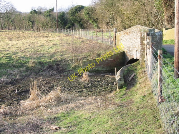 Photo 6"x4" Little bridge over the dried up Nailbourne Bishopsbourne c2007