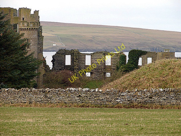 Photo 6"x4" Ruins of Thurso Castle Thurso c2007