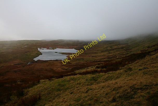 Photo 6"x4" Greensett Tarn and Moss Whernside\/SD7382 c2008