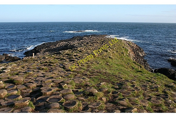 Photo 6"x4" Grand Causeway Portballintrae c2007