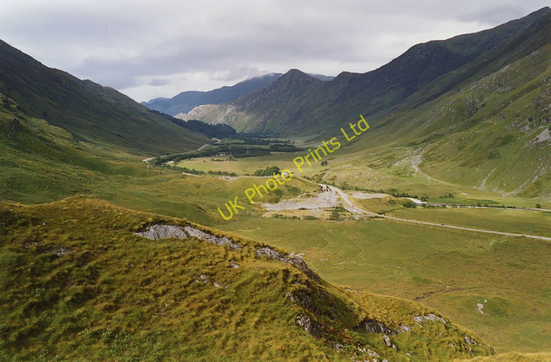 Photo 6"x4" View down Glen Shiel from the Saddle path Allt Coire Mh\u00e0lagain\/NG9613 c1994