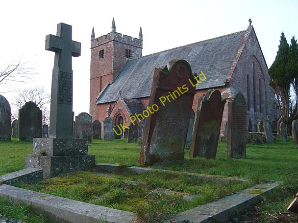 Photo 6"x4" Graveyard at All Saints Church, Scaleby Scaleby c2008