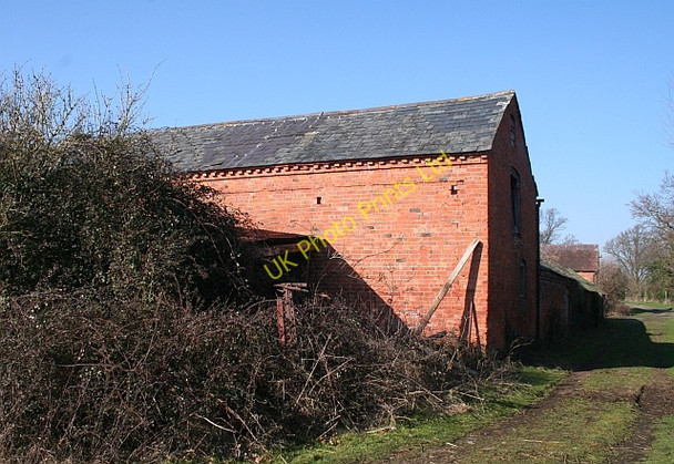 Photo 6"x4" Farm Buildings along Track by Moat Farm Great Malvern c2008