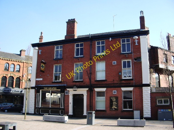 Photo 6"x4" The Grapes, 108 Northgate, Blackburn Blackburn\/SD6827 c2008