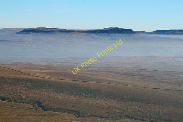 Photo 6"x4" Plover Hill and Pen y ghent Brackenbottom c2008