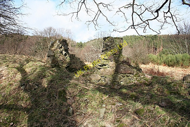 Photo 6"x4" Remains of Aikenway Castle Rothes c2008