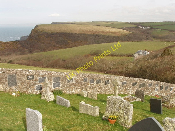 Photo 6"x4" Churchyard and memorial wall, St Gennys St Gennys c2008