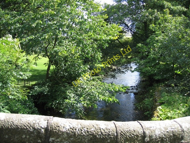 Photo 6"x4" The River Aire south of Hanlith Bridge Kirkby Malham c2007