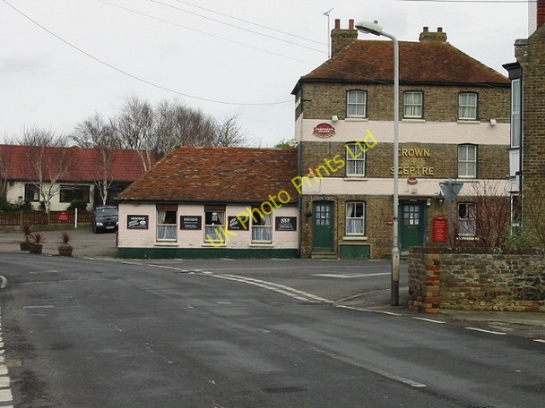 Photo 6"x4" The Crown & Sceptre, Acol Acol c2008