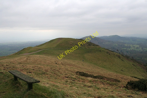 Photo 6"x4" Simple Bench Great Malvern c2008