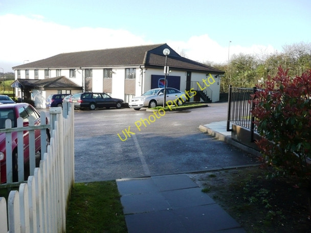 Photo 6"x4" Travel Lodge Cardiff Llanedeyrn\/ST2080 c2008