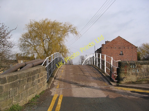 Photo 6"x4" Road bridge over Calder and Hebble Navigation Horbury c2008