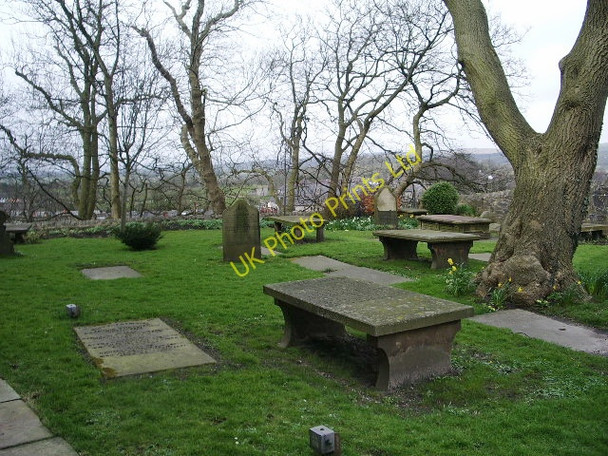 Photo 6"x4" St Mary Magdalene The Parish Church of Clitheroe, Graveyard Clitheroe\/SD7441 c2008