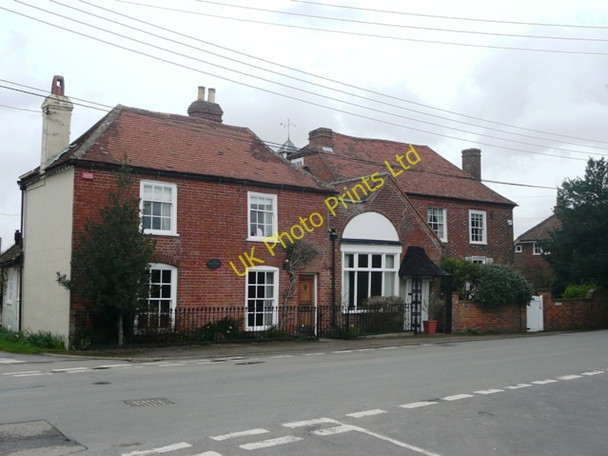 Photo 6"x4" Buildings in Ashampstead Ashampstead c2008