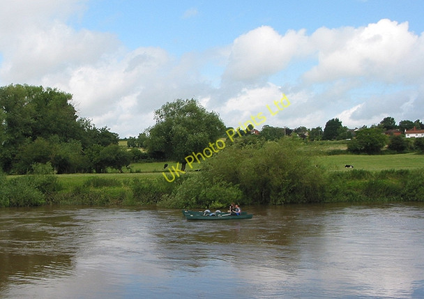 Photo 6"x4" Fast flowing Wye downstream from Wilton Ross-on-Wye c2007