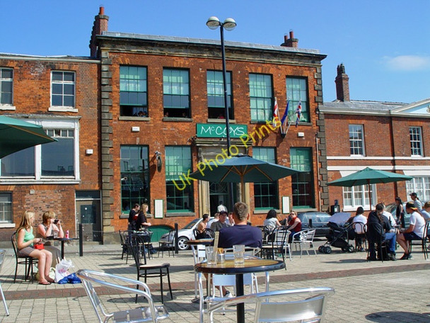 Photo 6"x4" McCoys, Princes Dock Street, Hull Kingston upon Hull c2004