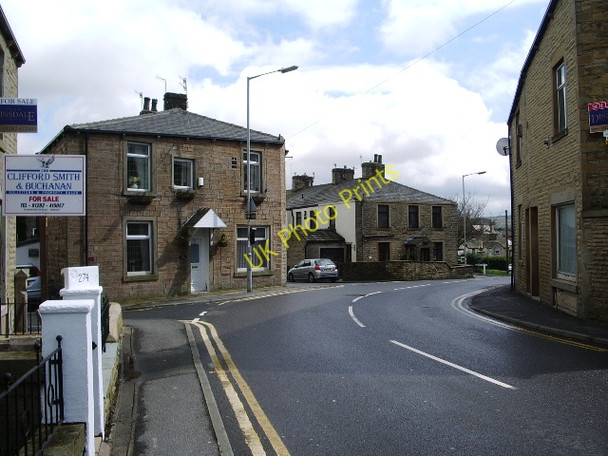Photo 6"x4" Road junction Worsthorne c2008