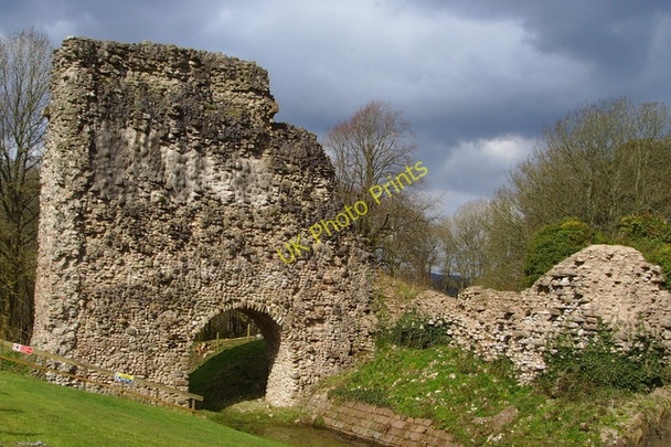 Photo 6"x4" Lochmaben Castle Lochmaben c2008