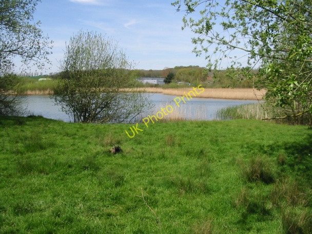 Photo 6"x4" Flooded gravel pit near Chartham Horton\/TR1155 c2008