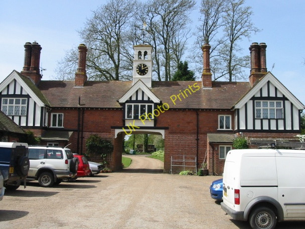 Photo 6"x4" Entrance to the stable yard at Hole Park Beacon Hill\/TQ8232 c2008