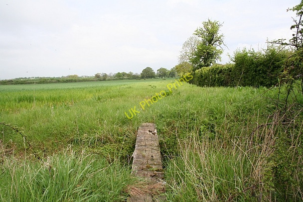 Photo 6"x4" Footbridge to Longdon Hall Buckbury c2008