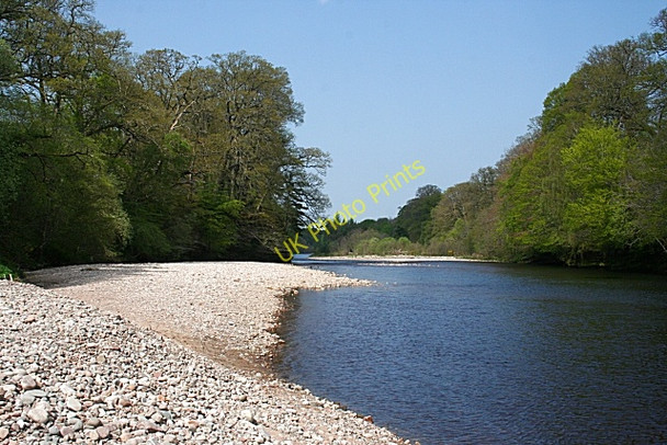 Photo 6"x4" River Findhorn Conicavel c2008