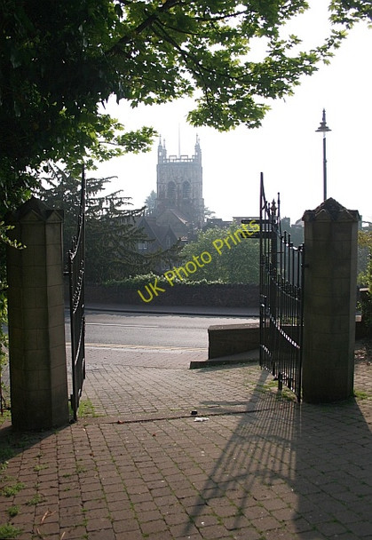 Photo 6"x4" Gateway of  Rosebank Gardens Great Malvern c2008